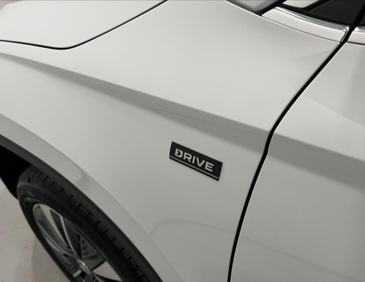 Škoda Karoq SUV / Terénní 1,5 l 110 kw