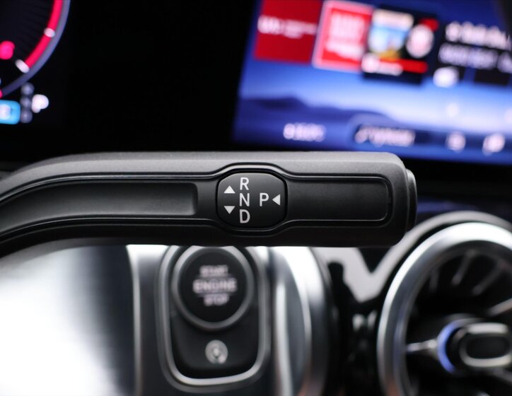 Mercedes-Benz GLB 24