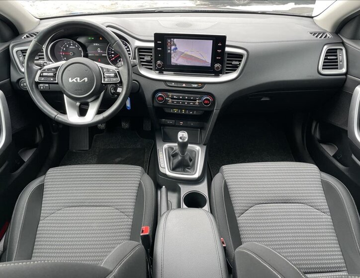 KIA Ceed Hatchback 998,0 74 kw