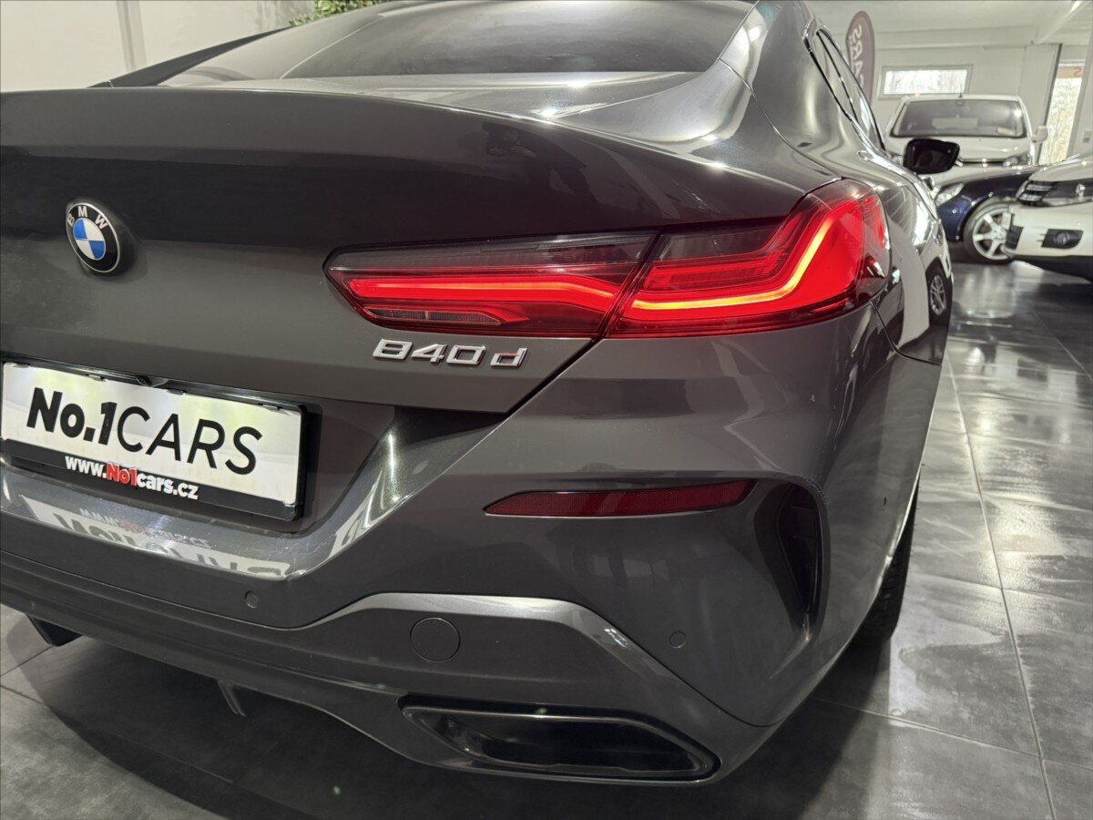 BMW Řada 8 Sedan / Limuzína 3,0 l 250 kw