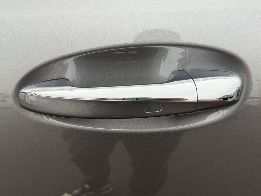 Mercedes-Benz GLB SUV / Terénní 2,0 l 110 kw