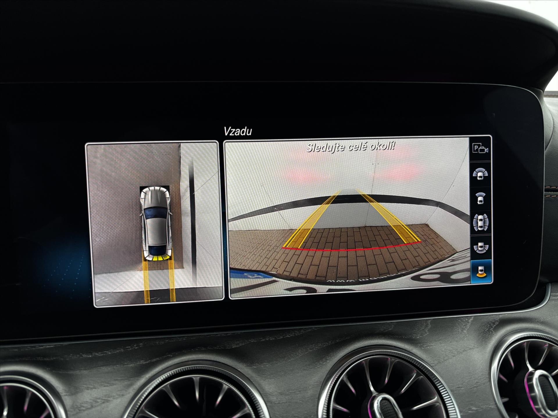 Mercedes-Benz AMG GT Kupé 3,0 l 320 kw