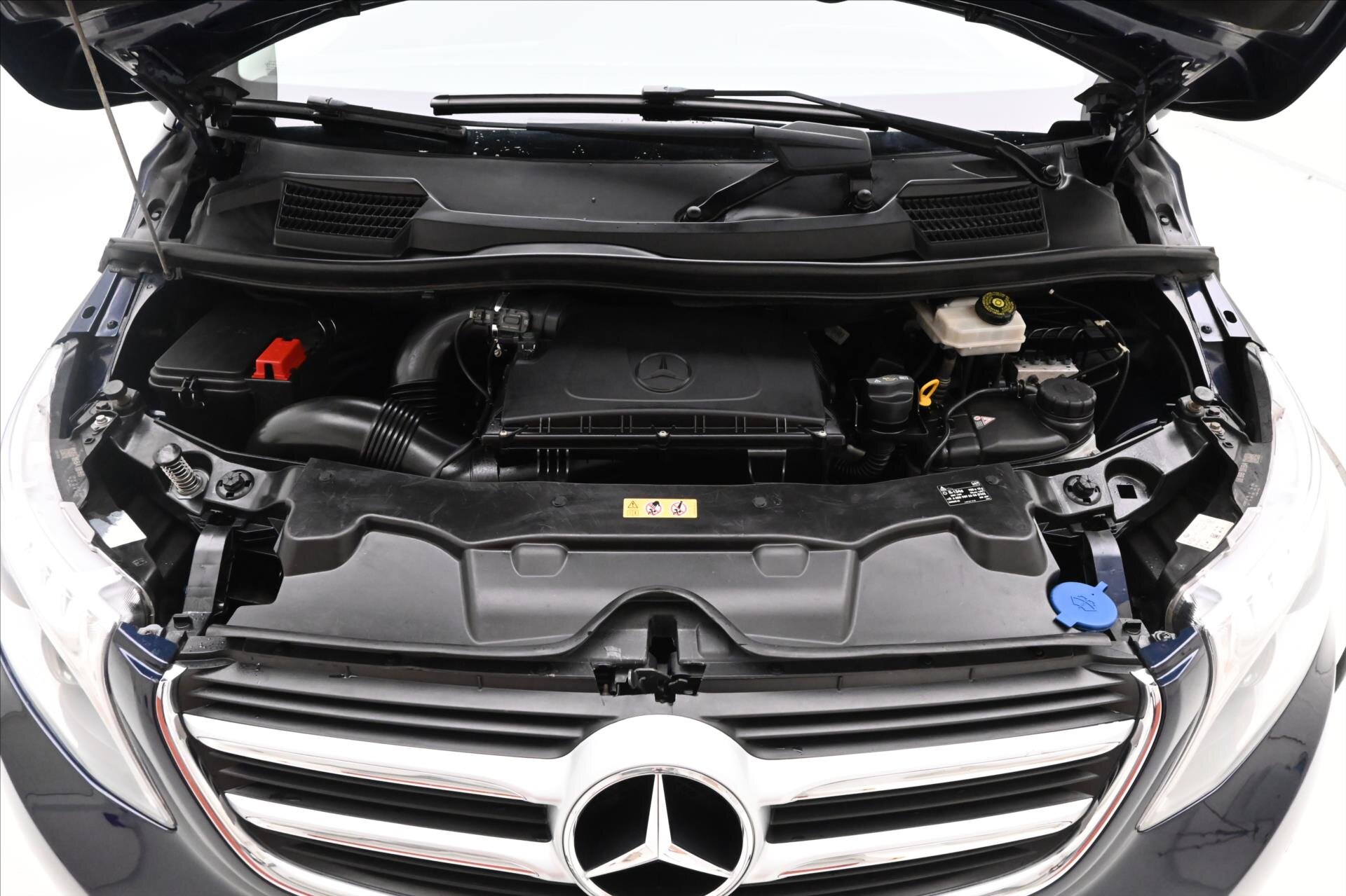 Mercedes-Benz Vito MPV 2,1 l 120 kw