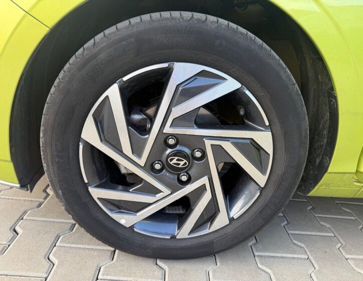 Hyundai i20 Hatchback 1,2 l 62 kw