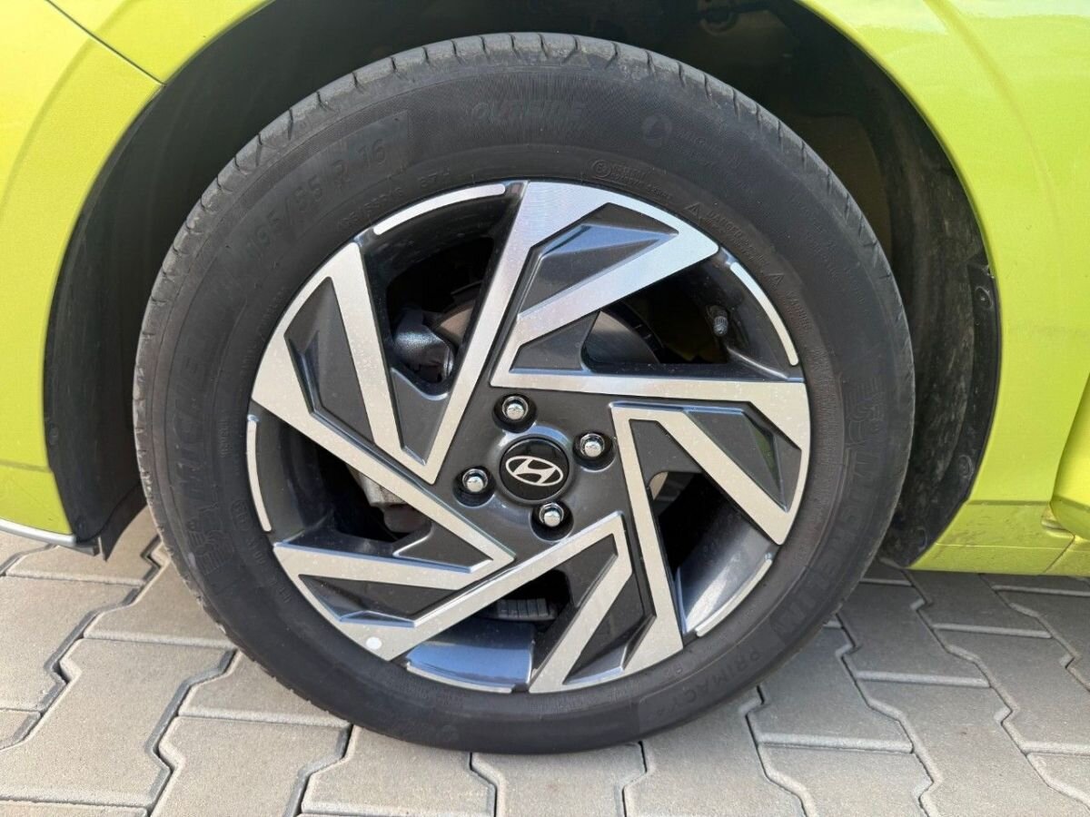 Hyundai i20 Hatchback 1,2 l 62 kw