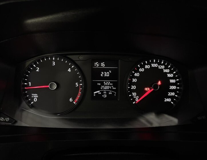 Volkswagen Transporter 18