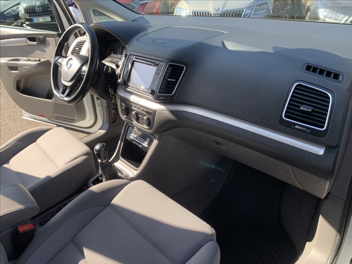 Volkswagen Sharan MPV 2,0 l 110 kw