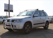 Suzuki Grand Vitara Kombi 2,0 l 103 kw