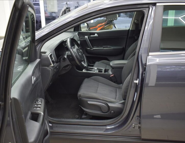 KIA Sportage SUV 1,7 l 104 kw