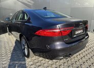 Jaguar XF Sedan / Limuzína 2,0 l 132 kw