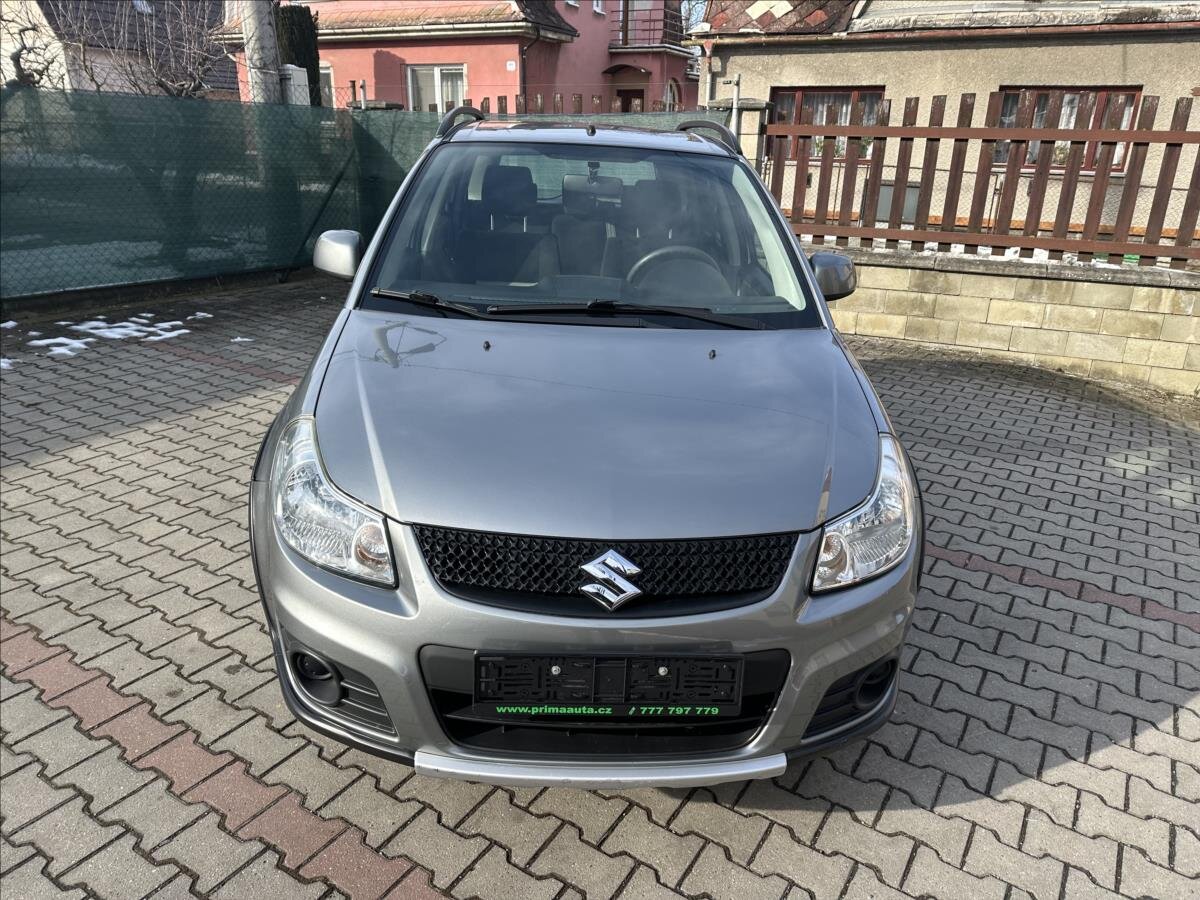 Suzuki SX4 Hatchback 1,6 l 88 kw