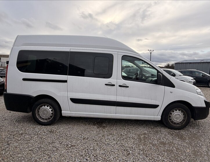 Peugeot Expert Tepee MPV 2,0 l 94 kw