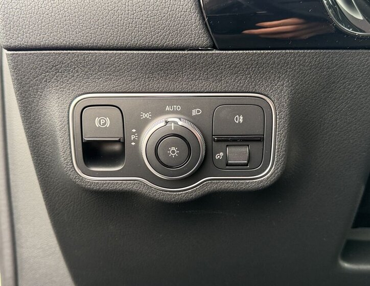 Mercedes-Benz GLA SUV / Terénní 2,0 l 85 kw