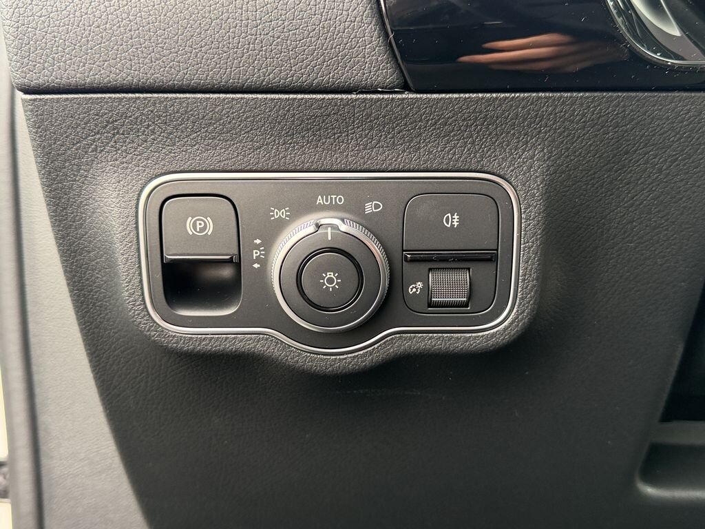 Mercedes-Benz GLA SUV / Terénní 2,0 l 85 kw