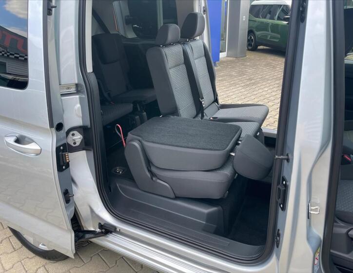 Ford Tourneo Connect 14