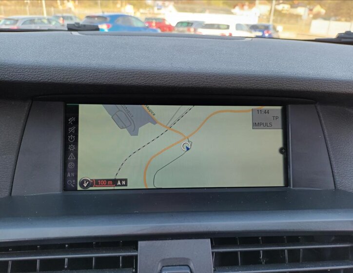 BMW X3 SUV / Terénní 2,0 l 135 kw