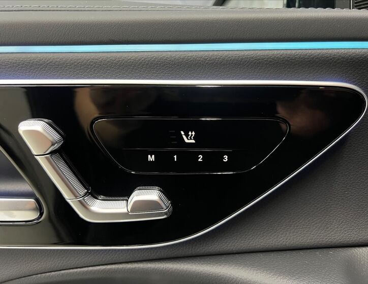 Mercedes-Benz Třídy E 27