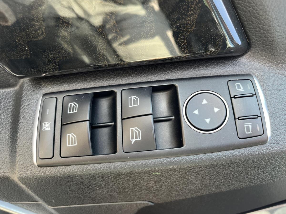 Mercedes-Benz GLK SUV / Terénní 3,0 l 195 kw