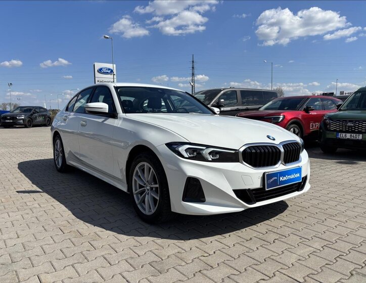 BMW Řada 3 Sedan / Limuzína 2,0 l 115 kw