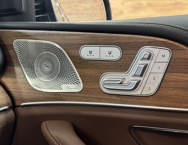 Mercedes-Benz GLS SUV / Terénní 3,0 l 270 kw