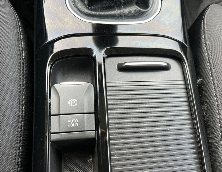 Hyundai i30 Kombi 998,0 73 kw