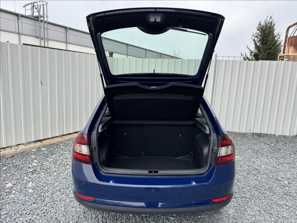 Škoda Rapid Hatchback 999,0 70 kw