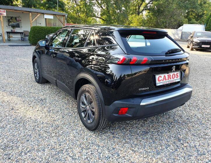 Peugeot 2008 5
