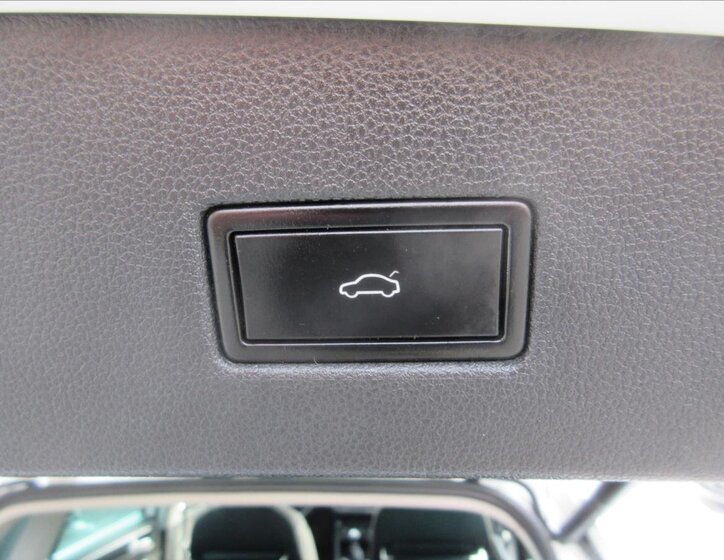 Volkswagen Tiguan SUV / Terénní 2,0 l 110 kw