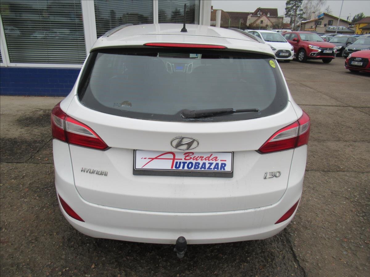Hyundai i30 Kombi 1,6 l 88 kw