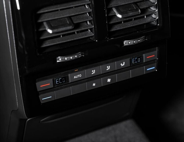 Volkswagen Touareg SUV 3,0 l 170 kw