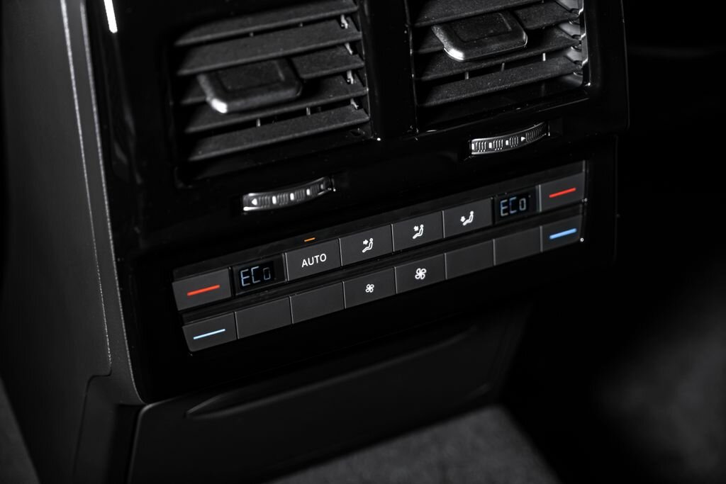 Volkswagen Touareg SUV 3,0 l 170 kw