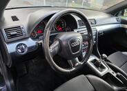 Audi A4 13