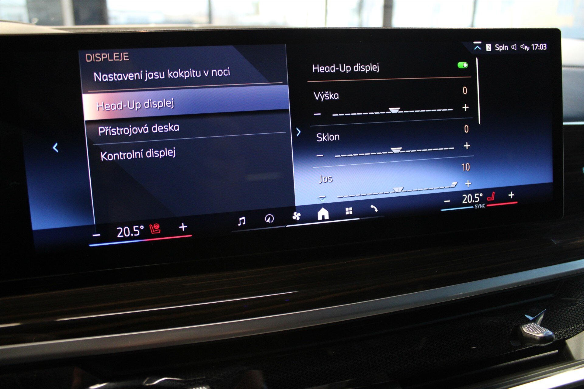 BMW X5 Kombi 3,0 l 210 kw