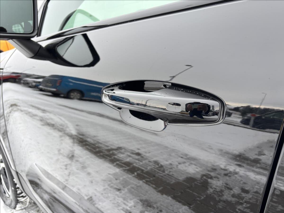 Volvo XC40 Kombi 2,0 l 145 kw