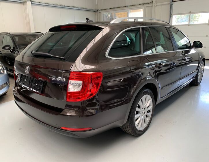 Škoda Superb 6