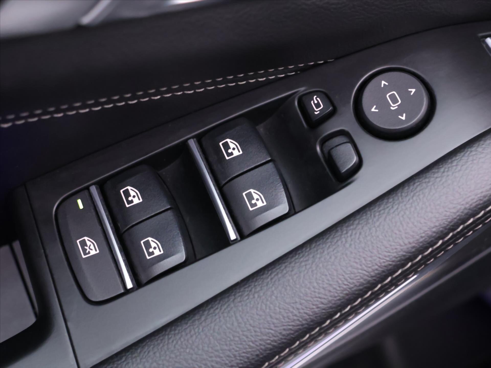 BMW X5 SUV / Terénní 3,0 l 210 kw