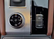 Mitsubishi Outlander 20