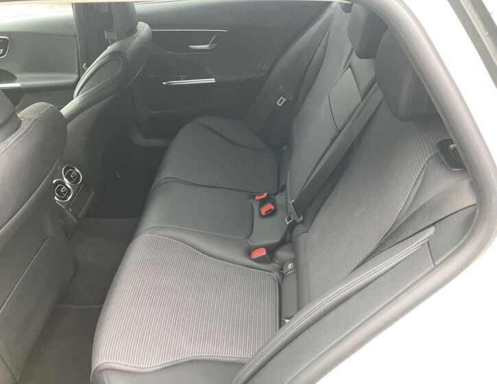 Mercedes-Benz Třídy C 14