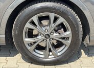 Ford Kuga SUV / Terénní 2,0 l 88 kw