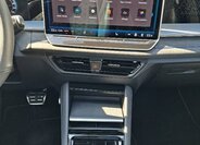 Volkswagen Tayron SUV / Terénní 2,0 l 142 kw