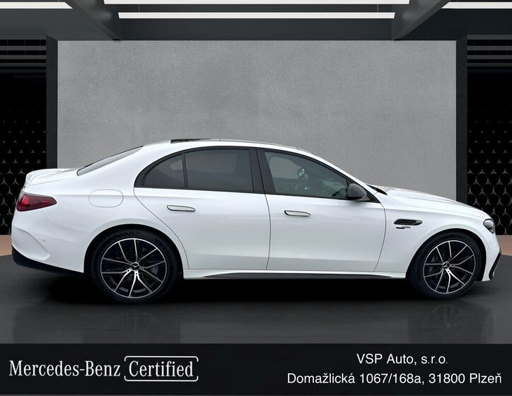 Mercedes-Benz Třídy E Sedan / Limuzína 3,0 l 330 kw