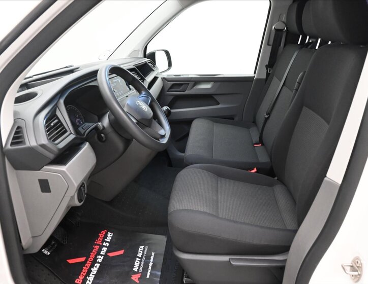 Volkswagen Transporter Skříň 2,0 l 81 kw