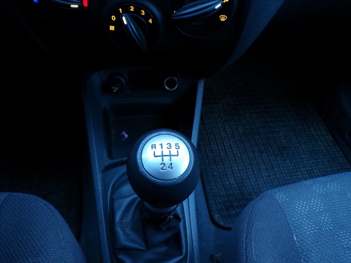 KIA Rio Kombi 1,4 l 71 kw