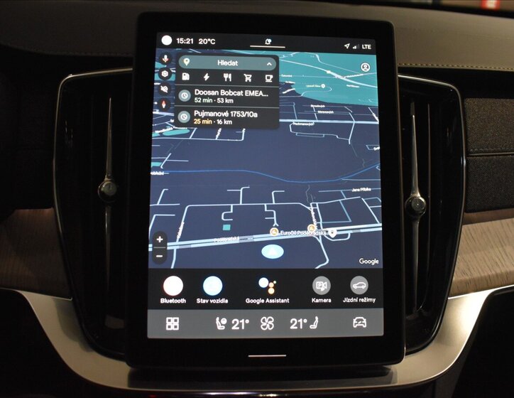 Volvo XC90 SUV 2,0 l 228 kw