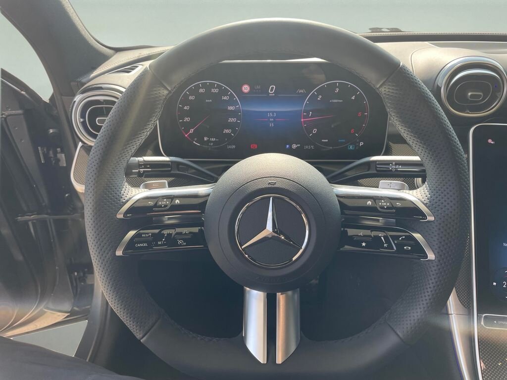 Mercedes-Benz Třídy C Sedan / Limuzína 2,0 l 145 kw