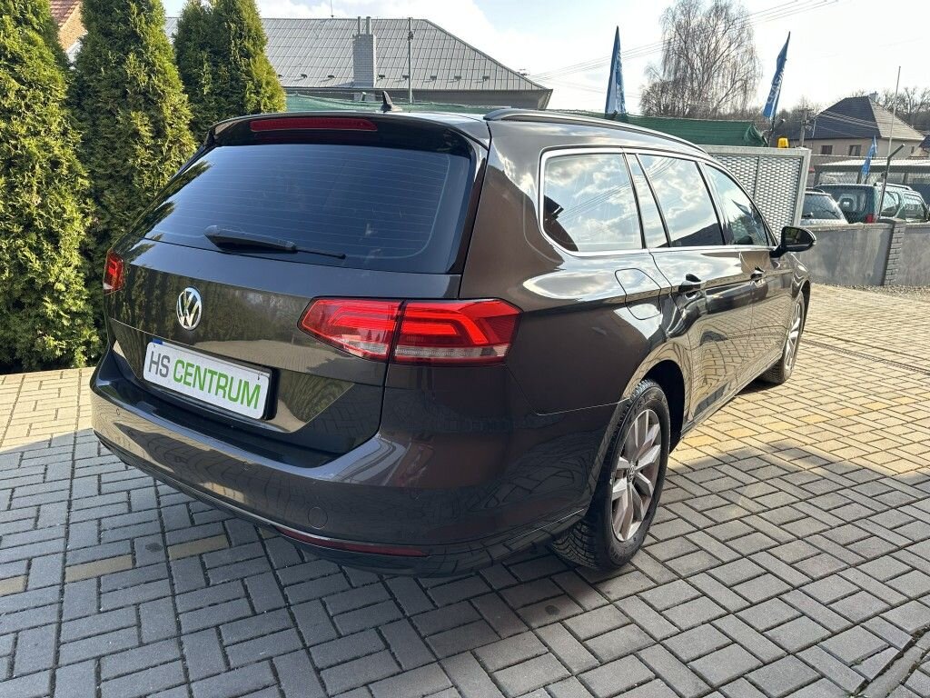 Volkswagen Passat Kombi 2,0 l 110 kw
