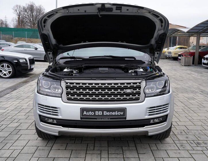 Land Rover Range Rover SUV 3,0 l 190 kw