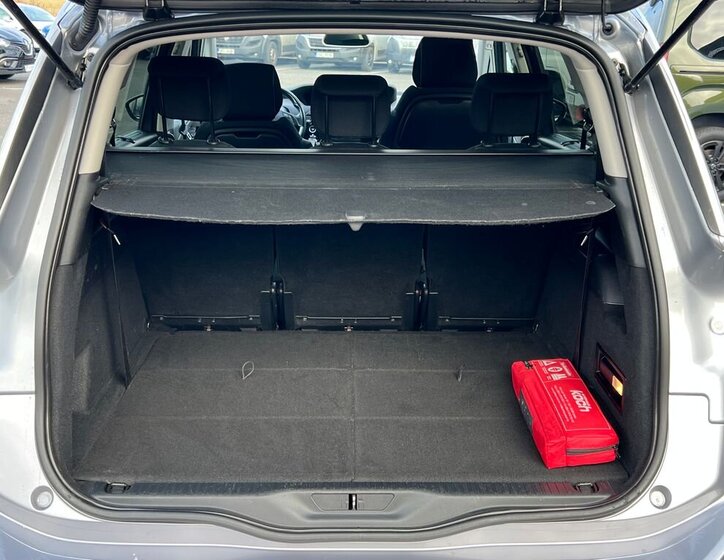 Citroën Grand C4 Picasso 26