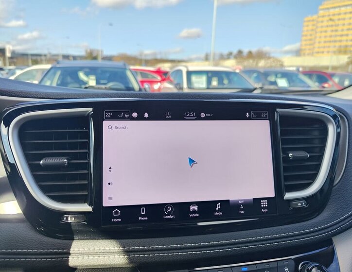 Chrysler Pacifica MPV 3,6 l 214 kw