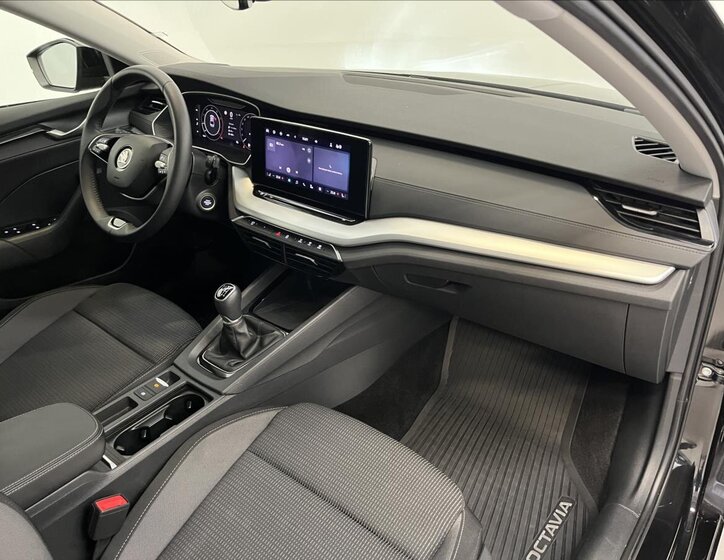 Škoda Octavia Liftback 1,5 l 85 kw